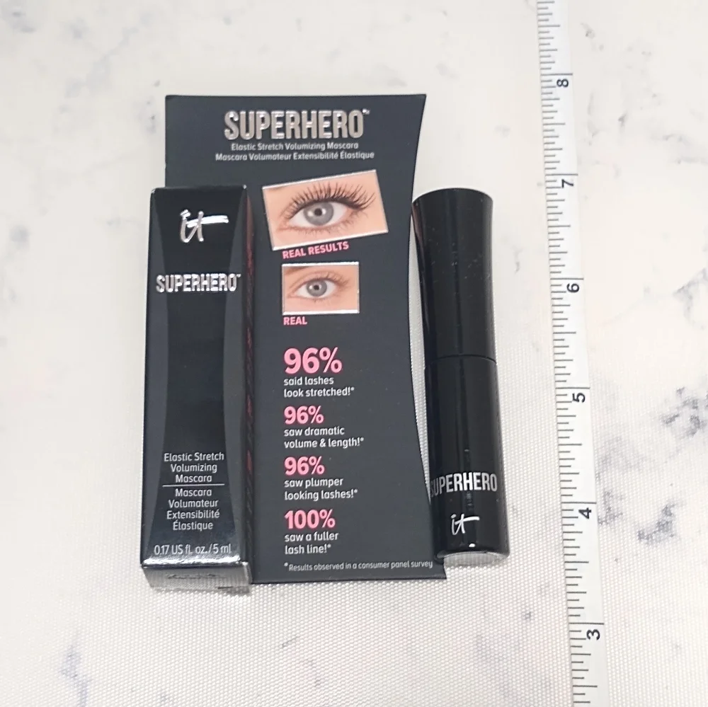 It Cosmetics Superhero Mascara Volumizing Super Black Mini Travel Size 0.17 oz